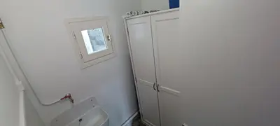 Salle de bains dans l'établissement Les Chamois du Sancy