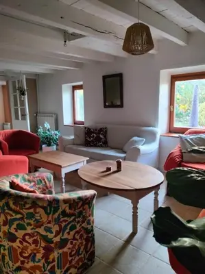 Coin salon dans l'établissement Gîte au gré du vent
