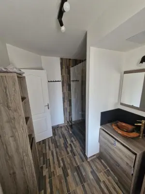 Cuisine ou kitchenette dans l'établissement Vacances à la Campagne 3 étoiles à 30min des pistes de ski Mont Dore Sancy