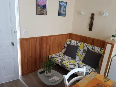Coin salon dans l'établissement Villa Géraniums apt 4