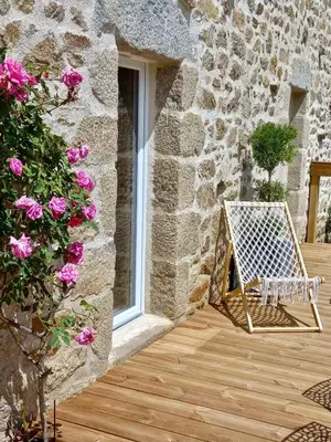 Plan de l'établissement La Bergerie de Chantemille - Chambre d'hôtes Les Mésanges - jacuzzi, piscine