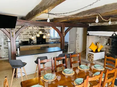 Cuisine ou kitchenette dans l'établissement La Ferme d'Antan - Thalamy