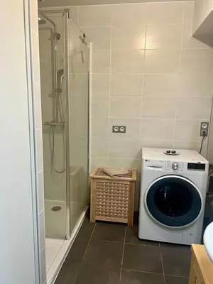 Salle de bains dans l'établissement Casa Jouvenel -T3 3 pers -Brive-Parking privatif