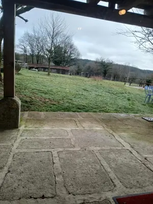 Jardin de l'établissement Charme en pleine nature
