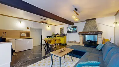 Cuisine ou kitchenette dans l'établissement Maison Avec Spa et Sauna Privé