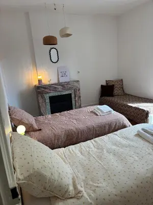Un ou plusieurs lits dans un hébergement de l'établissement Maison Mère