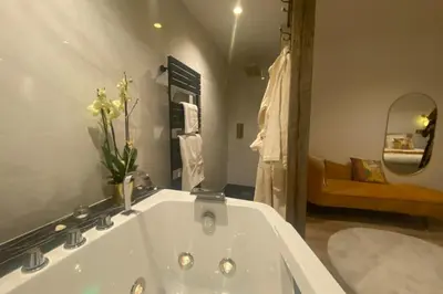 Salle de bains dans l'établissement 19A - Le Septième Ciel cocoon lover