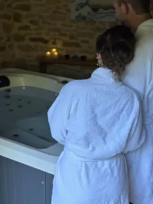 Clients de l'établissement Sous la glycine