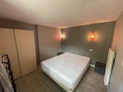 Un ou plusieurs lits dans un hébergement de l'établissement Beau duplex 6 pers. à 200m des pistes, parking gratuit - FR-1-787-11