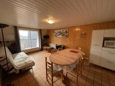 Plan de l'établissement Appartement 2 chambres proche pistes avec balcon et parking gratuit - FR-1-787-14