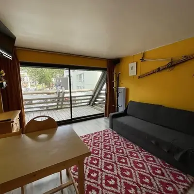 Studio charmant avec balcon