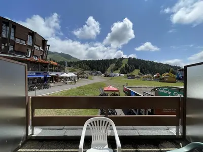 Vue générale sur la montagne ou vue sur la montagne depuis l'appartement