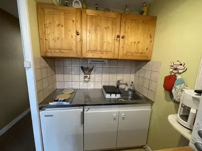 Cuisine ou kitchenette dans l'établissement T2 cosy au cœur de Laveissière - Près des pistes, commerces et patinoire - FR-1-787-37