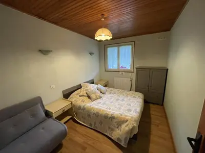 Un ou plusieurs lits dans un hébergement de l'établissement Grand chalet mitoyen dans secteur calme et ensoleillé - FR-1-787-38