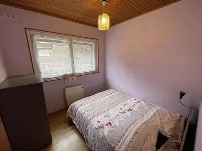 Un ou plusieurs lits dans un hébergement de l'établissement Grand chalet mitoyen dans secteur calme et ensoleillé - FR-1-787-38