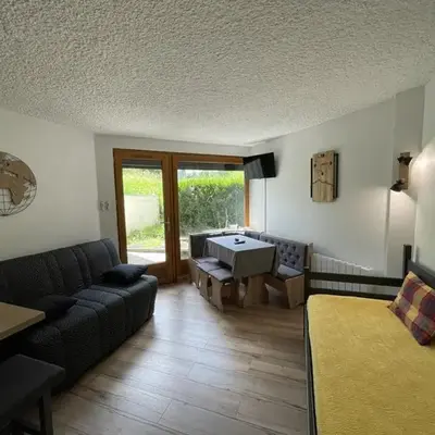 Studio rénové en cœur de station