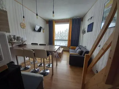 Plan de l'établissement Studio rénové au pied des pistes, idéal pour 4 pers, avec WiFi, animaux acceptés, casier à skis inclus - FR-1-787-54