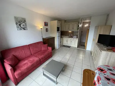 Cuisine ou kitchenette dans l'établissement Studio 4 Pers. au Centre de la Station avec Wifi et Animaux Admis - FR-1-787-73