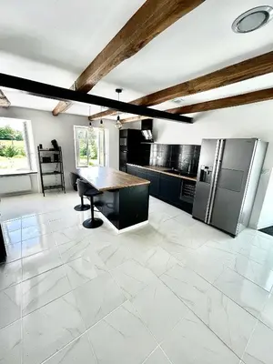 Cuisine ou kitchenette dans l'établissement Gîte D'Ozange