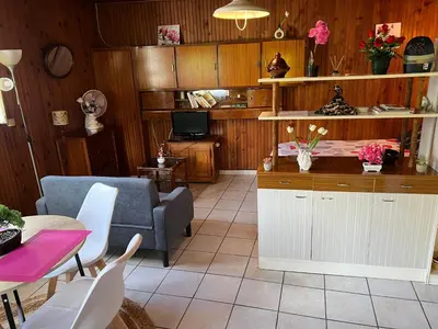 Cuisine ou kitchenette dans l'établissement Agréable studio 2024