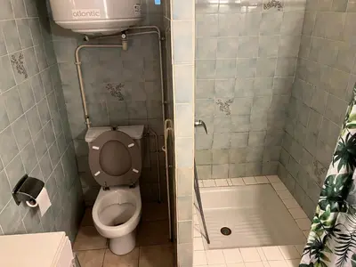 Salle de bains dans l'établissement Agréable studio 2024