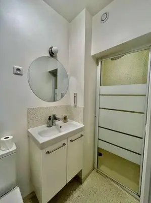 Salle de bains dans l'établissement Studio 3 Rue Théodore Bac - DABNB