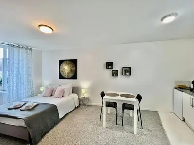 Un ou plusieurs lits dans un hébergement de l'établissement Studio 3 Rue Théodore Bac - DABNB