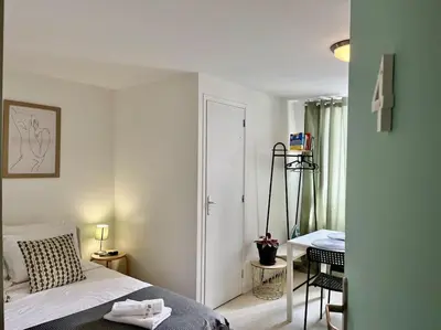 Un ou plusieurs lits dans un hébergement de l'établissement Studio 4 Rue Théodore Bac - DABNB