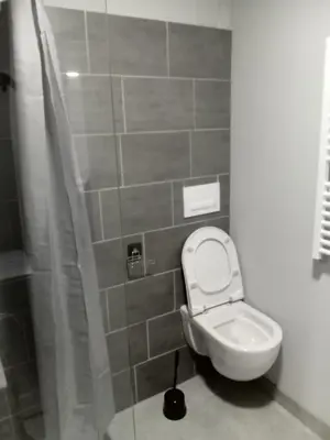 Salle de bains dans l'établissement appt tout confort à laveissiere 101