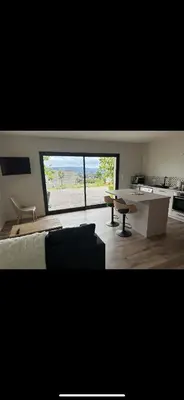 Coin salon dans l'établissement Appartement avec un agréable point de vue et quartier calme