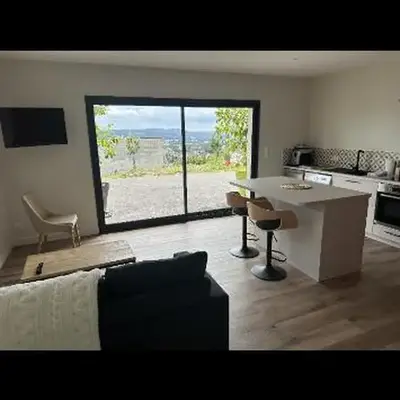 Appartement avec un agréable point de vue et quartier calme