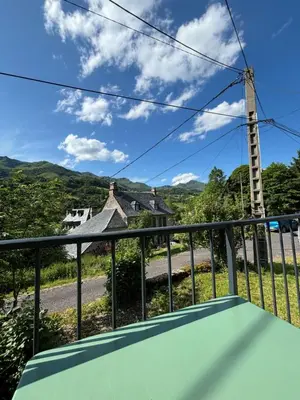 Vue générale sur la montagne ou vue sur la montagne depuis la maison de vacances
