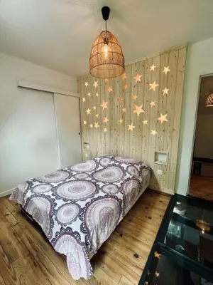 Un ou plusieurs lits dans un hébergement de l'établissement La haut Maison a la campagne