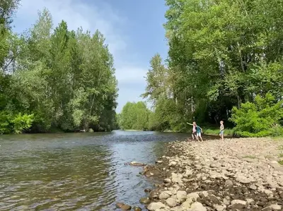 Plan de l'établissement Vakantiehuis La Poire, op landgoed aan de Dordogne