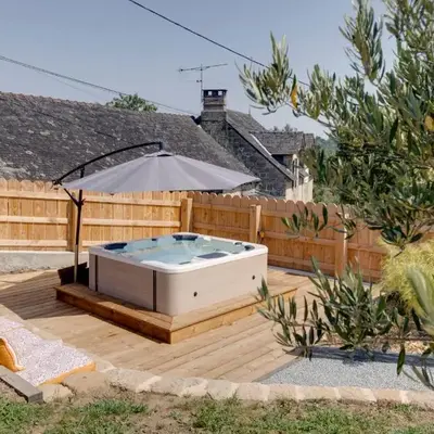 La Chambrote - Maison cosy avec spa privatif