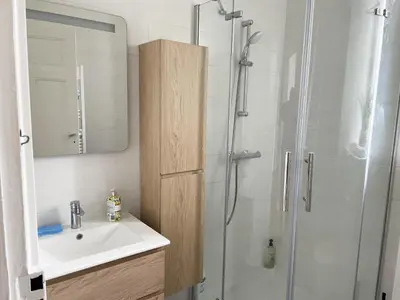 Salle de bains dans l'établissement Appartement Louison jusqu'à 4 personnes