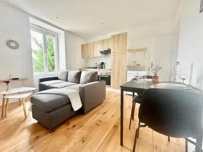 Cuisine ou kitchenette dans l'établissement L'Epsilon, cosy et calme