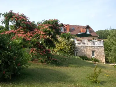 Jardin de l'établissement Hameau les Combelles