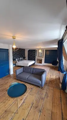 Coin salon dans l'établissement Le bon secours