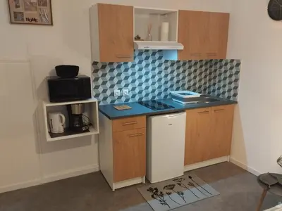 Cuisine ou kitchenette dans l'établissement résidence bregeroise 5