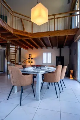 Plan de l'établissement Villa 4 étoiles - 3 chambres - 6 personnes - Nature, campagne, confort moderne, charme, jardin et vue exceptionnelle - Proche Martel