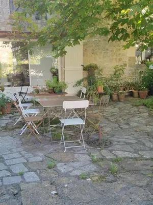 Jardin de l'établissement Chambre de charme