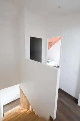 Télévision ou salle de divertissement dans l'établissement Maison au calme, proche gare & centre-ville