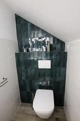 Salle de bains dans l'établissement Maison au calme, proche gare & centre-ville