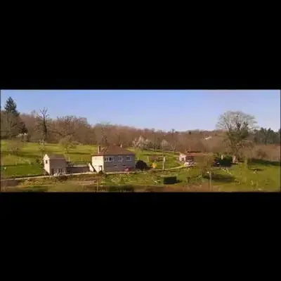 Petite maison indépendante à la campagne