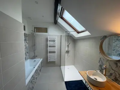 Salle de bains dans l'établissement La Callibetière