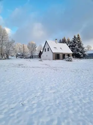 L'établissement Chalet Picherande - Charreire en hiver