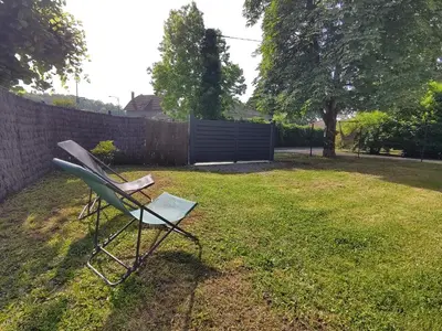 Jardin de l'établissement Appartement cosy avec Jardin clôturé
