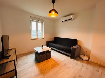 Coin salon dans l'établissement Jolis logements brivistes 3