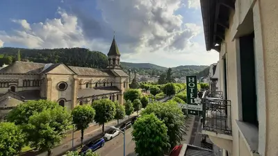 Vue générale sur la montagne ou vue sur la montagne depuis l'hôtel